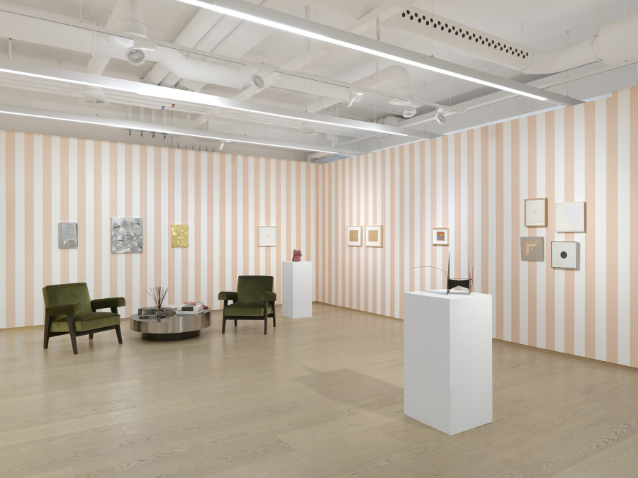 Installation View, Little Things: Part II, December 10, 2021 – January 5, 2022, Pace Gallery, Geneva. Photo: Annik Wetter, courtesy Pace Gallery