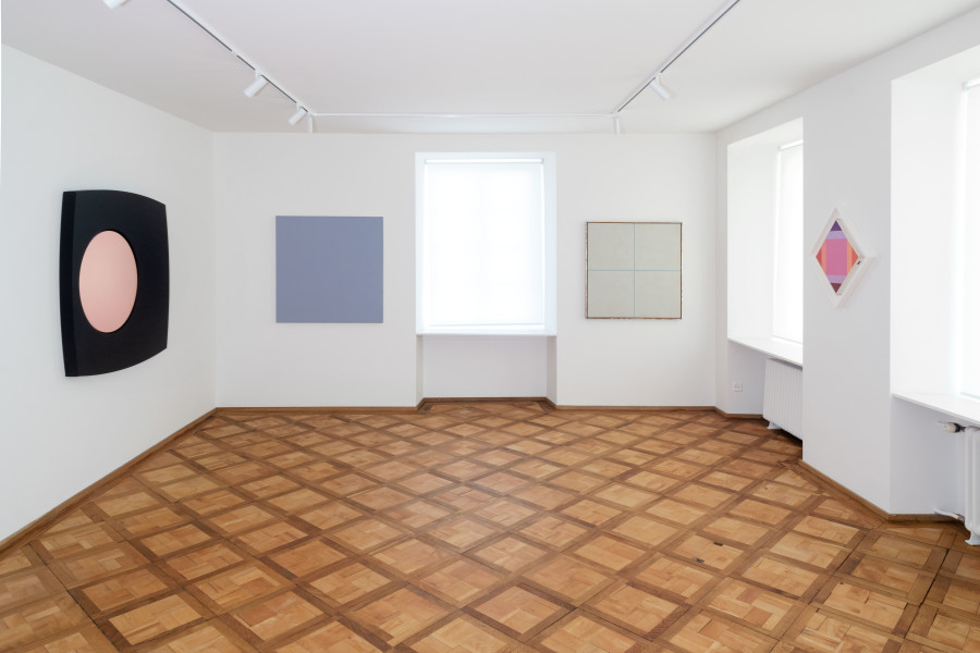 Installation view, Not So Fast! curated by John Armleder, Larkin Erdmann, 2022. Courtesy: Larkin Erdmann Gallery. Photograph: Flavio Karrer, Zürich.