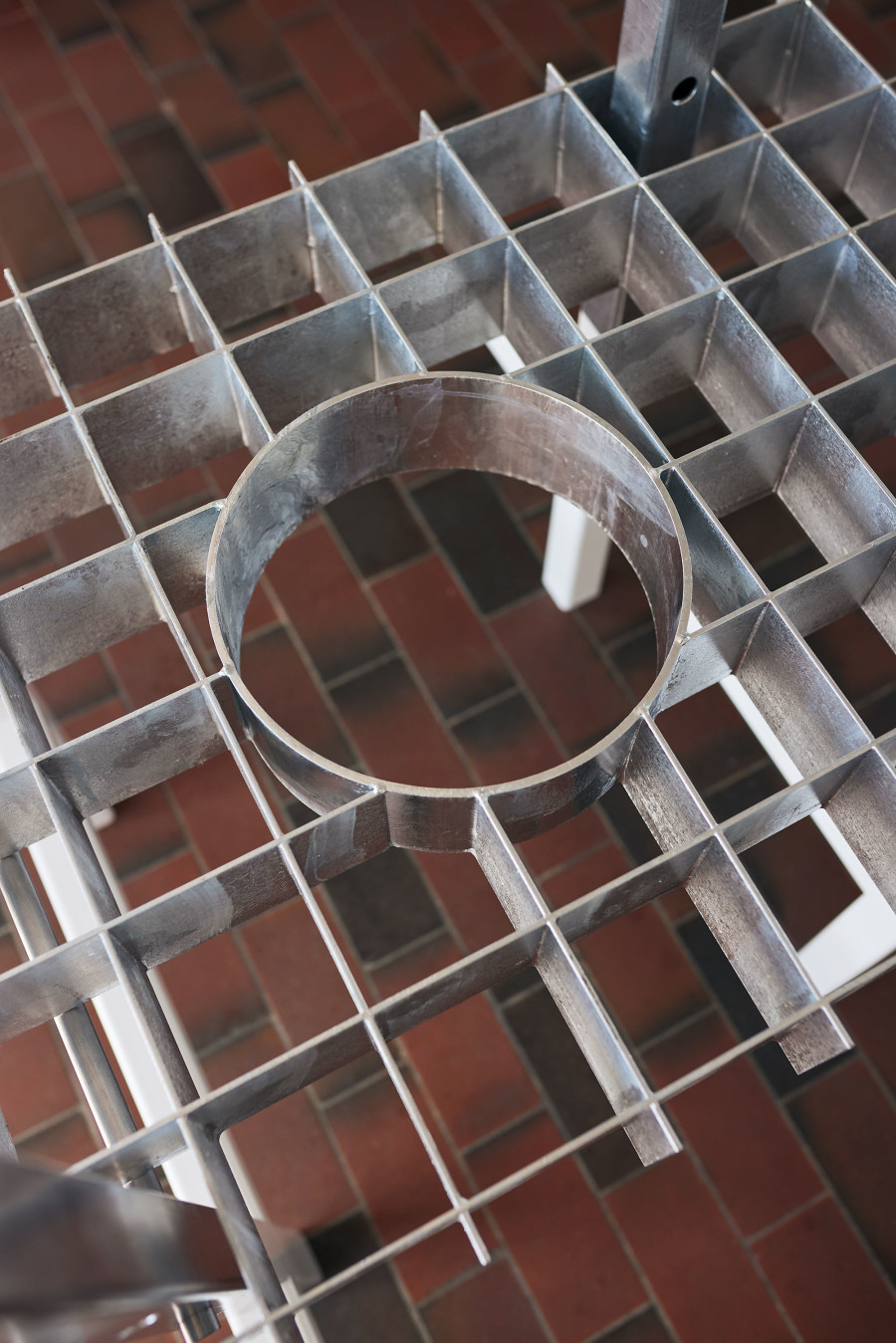 Toni Schmale, watersports, detail, Mayday, 2022.