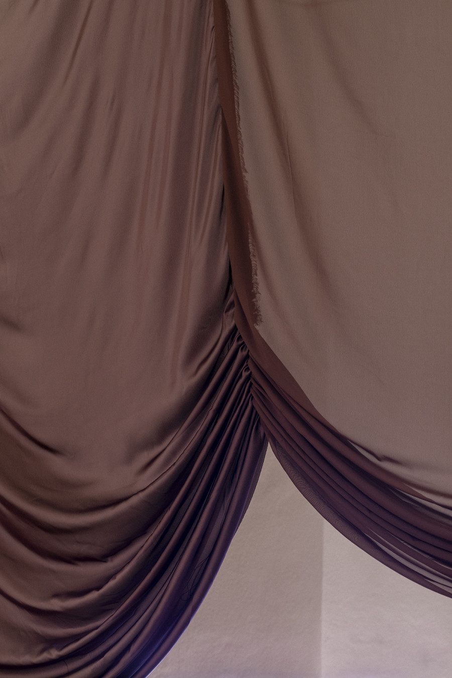 Lara Dâmaso, to the unborn: catharsis, 2022. 3-video installation with silk curtain and satin ribbons. With the collaboration of Blanca Bianchi. Credit photo: © Guadelupe Ruiz