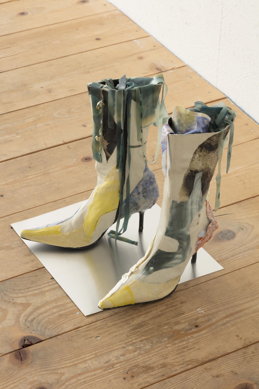 Exhibition view, Luca Büchler – a fantasy, a desire, sic! Elephanthouse, 2022. Photo credit: Andri Stadler