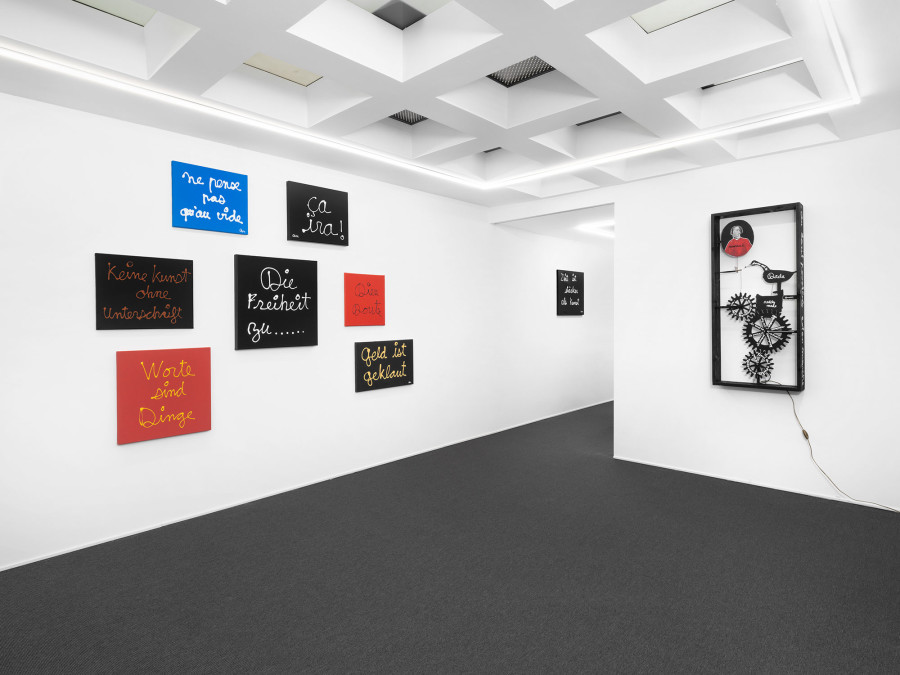 Exhibition view, Ben Vautier, What is the question?, galerie lange + pult, 2022. Photo credit: Julien Gremaud