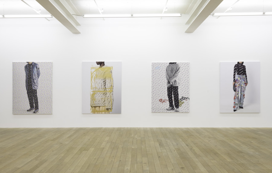 Exhibition view, Tobias Kaspar, Personal Shopper, Galerie Peter Kilchmann, 2022.