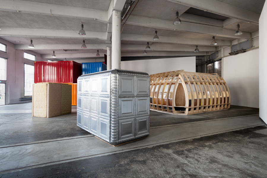 Città irreale, Installationsansicht, Lokremise St.Gallen, Foto: Sebastian Stadler