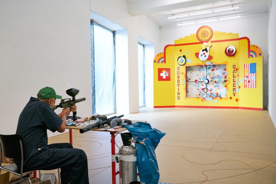 Installation view, ‘RICHARD JACKSON WORKS’, Hauser & Wirth Zurich, Limmatstrasse, until 23 December 2022 © Richard Jackson. Courtesy the artist and Hauser & Wirth. Photo: Stefan Altenburger Photography Zürich