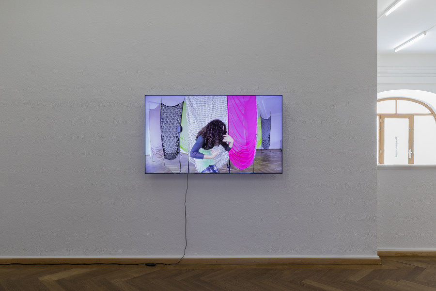 Lara Dâmaso, to the unborn: catharsis, 2022. 3-video installation with silk curtain and satin ribbons. With the collaboration of Blanca Bianchi. Credit photo: © Guadelupe Ruiz