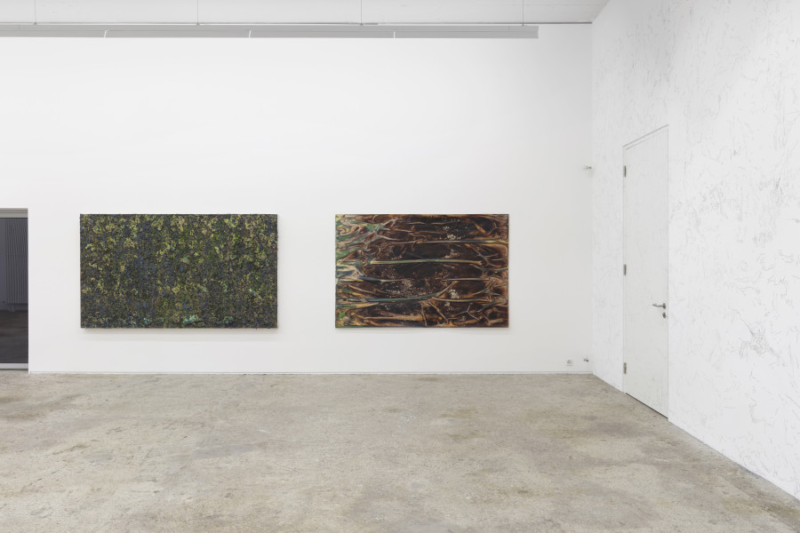 Exhibition view, Patrick Rohner, Massenbewegungen, Galerie Mark Müller, 2022.