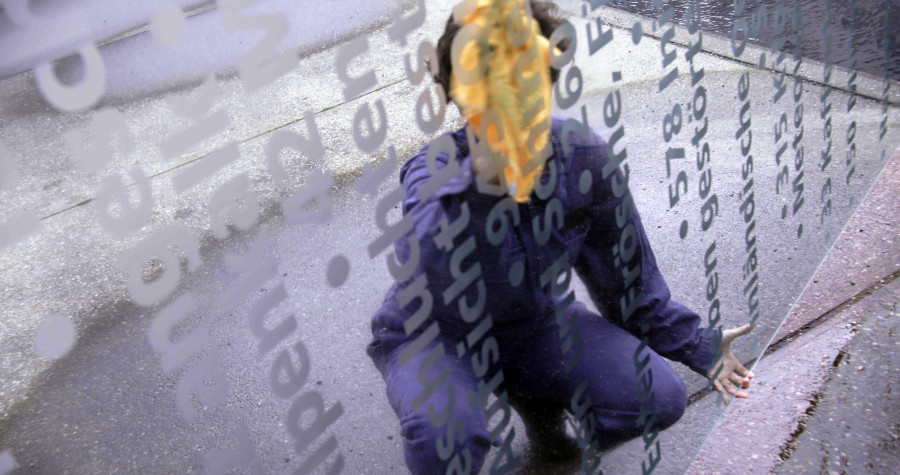 Martina Morger, Cleaning Her, 2021, Videostill, Courtesy die Künstlerin