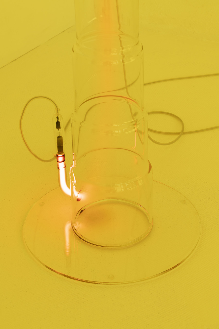 Raphael Hefti – Better Living Through Circuitry (detail), 2020. © 2021 suns.works and the artists, Photography: Claude Barrault