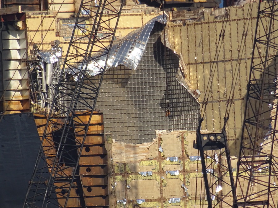 Emilien Leroy, Aliaga, 2018, Vidéo 16’08’’, 720×576, film still Courtesy : Emilien Leroy & Gallery Skopia