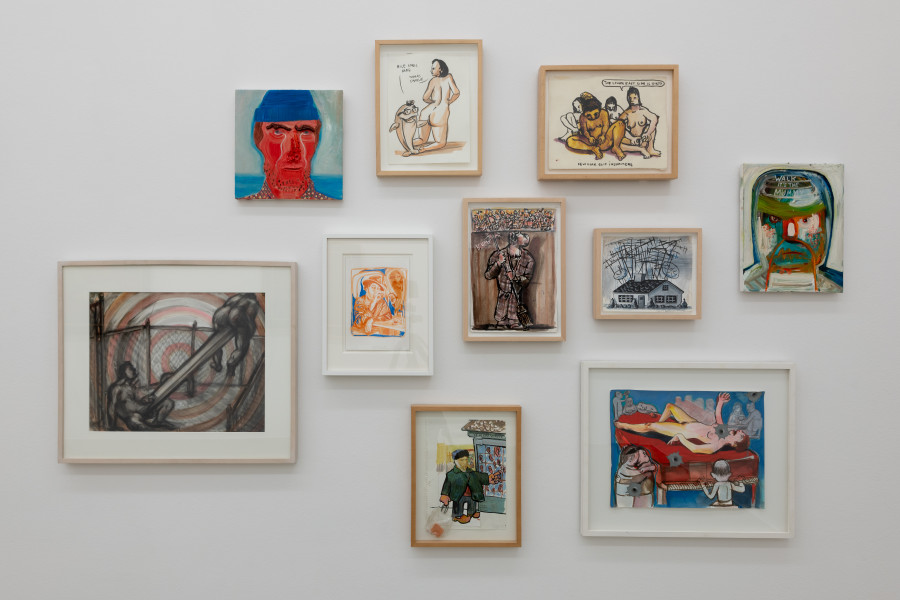 Installationsansicht Köpfe, Küsse, Kämpfe. Nicole Eisenman und die Modernen, 29.1. – 24.4.2022, Aargauer Kunsthaus, Aarau. Foto: ullmann.photography