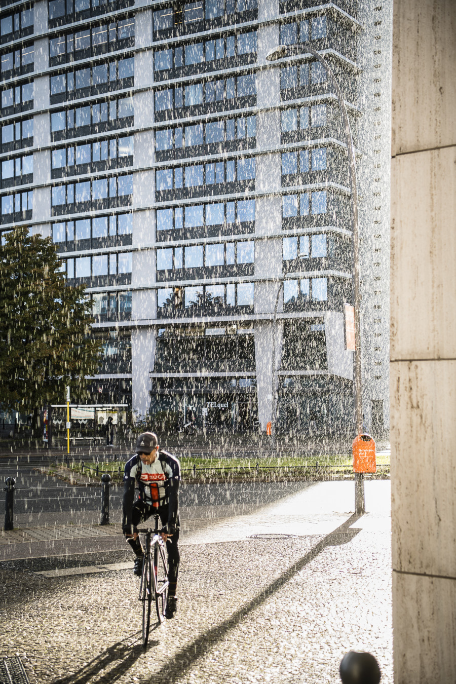 Christian Helmle, Ernst Reuter-Platz, Berlin, 2019.