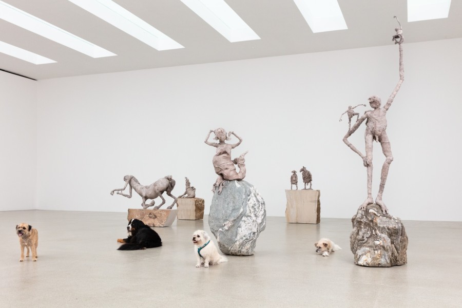 Francis Upritchard – A Loose Hold, Exhibition views Kunsthaus Centre d’art Pasquart 2022, Courtesy the artist and Kate MacGarry. Photos: Angus Mill