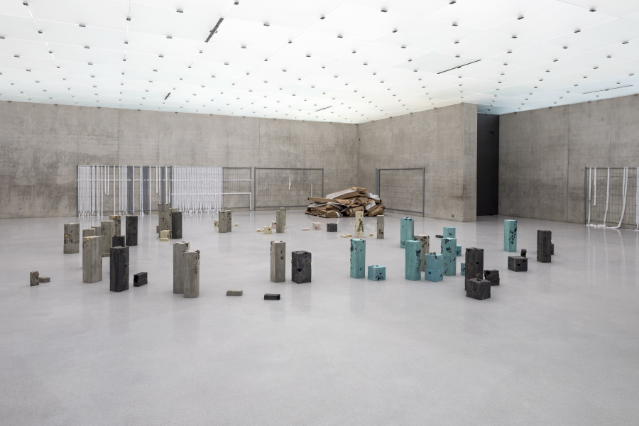 Bunny Rogers, Memorial, 2020, Installations view, ground floor, Kunsthaus Bregenz March 2020, Photo: Markus Tretter © Bunny Rogers, Kunsthaus Bregenz