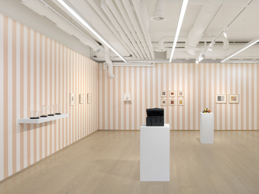 Installation View, Little Things: Part II, December 10, 2021 – January 5, 2022, Pace Gallery, Geneva. Photo: Annik Wetter, courtesy Pace Gallery