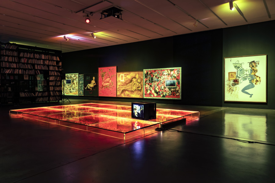 Installation view Sadaf H. Nava, Fabulas Score, schwarzescafé | Luma Westbau, Zurich, 2022. Photo: Nelly Rodriguez