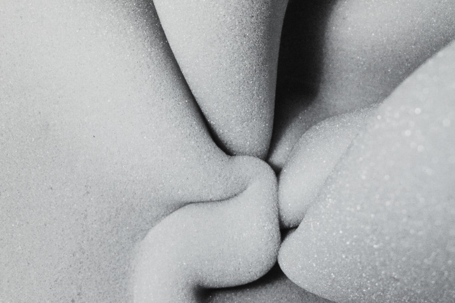 Martín Soto Climént, Marea de espuma, 2015, piezography on Hahnemühle Photo Rag Ultra Smooth 100% Cotton paper and walnut wood, 31.5 x 21.5 x 6 cm (detail). Photo: Kilian Bannwart