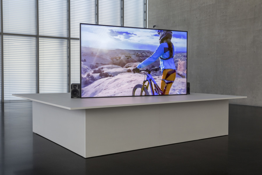 Peter Fischli Illustration view ground floor, Kunsthaus Bregenz, 2020 Work, Summer 2018, 2018 Photo: Markus Tretter Courtesy of the artist © Peter Fischli, Kunsthaus Bregenz