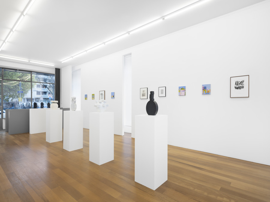 Exhibition view, Derrière la mémoire, xippas, 2022. Photo credit: Julien Gremaud