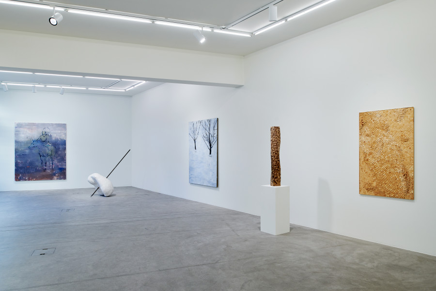 Exhibition view, Feelings of the Season, Galerie Urs Meile, 2022-2023.