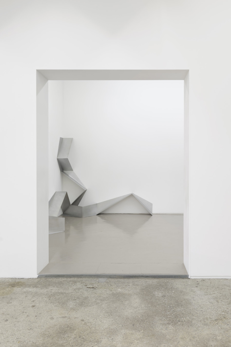 Exhibition view, Affinities, Galerie Mark Müller, 2022. Photo: Conradin Frei