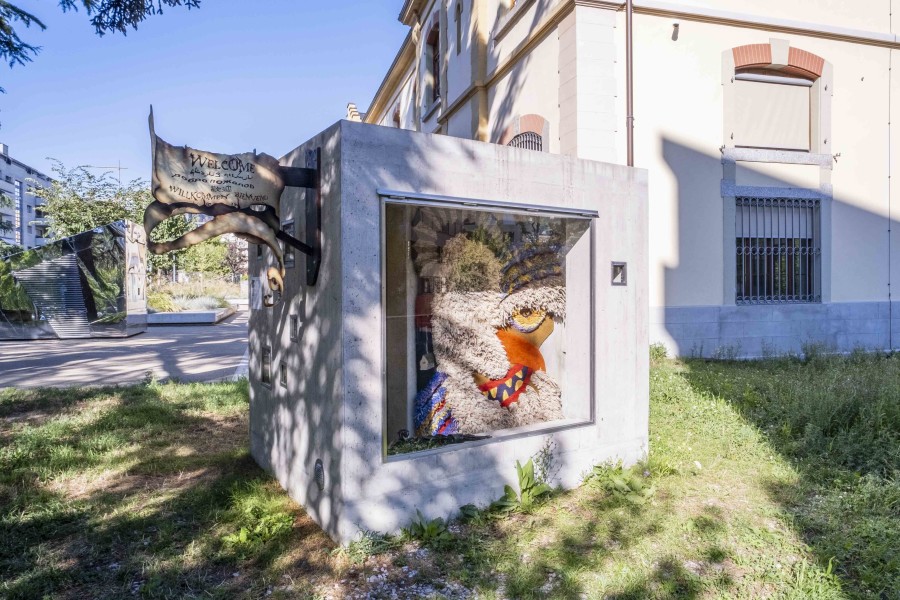 Installation view, WELCOME STRANGER, Lemme, 2022. Photo credit: Romain Iannone