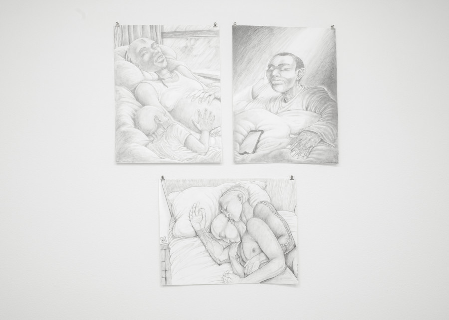 Nygel Panasco, Trois images de ma vie (Maman sacrée, Attente illusion, Repos bref), 2022, criteriums, pencils — Picture © Simon Rimaz