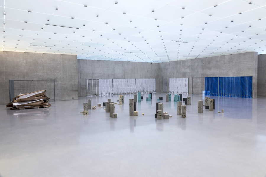 Bunny Rogers, Memorial, 2020, Installation view ground floor, Kunsthaus Bregenz March 2020, Photo: Markus Tretter © Bunny Rogers, Kunsthaus Bregenz