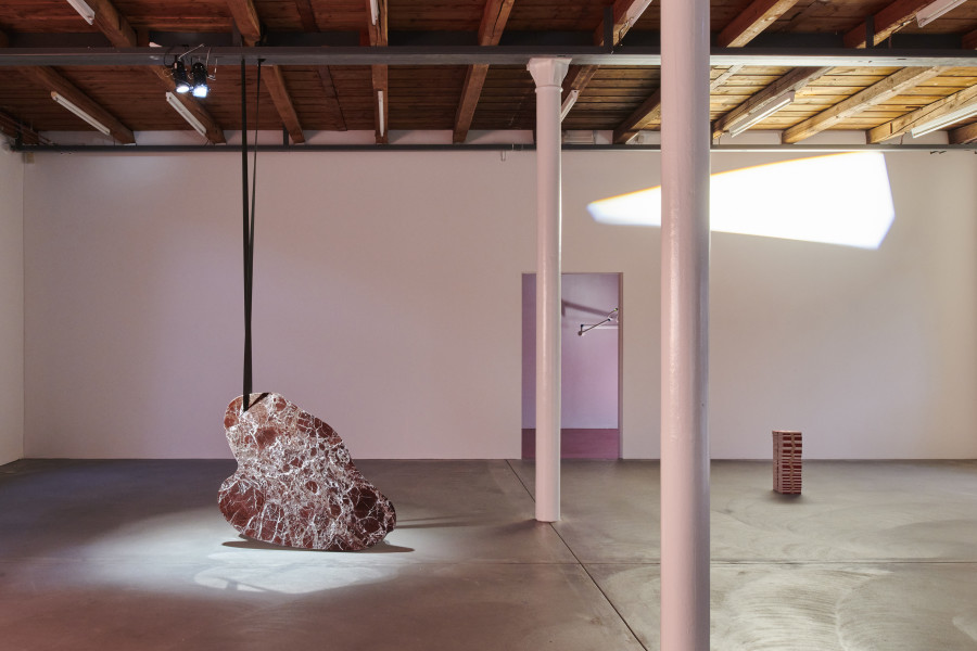 Exhibition view, Ceylan Öztrük, Matter of non, Kunsthalle Friart Fribourg, 2021, Courtesy of Kunsthalle Friart Fribourg