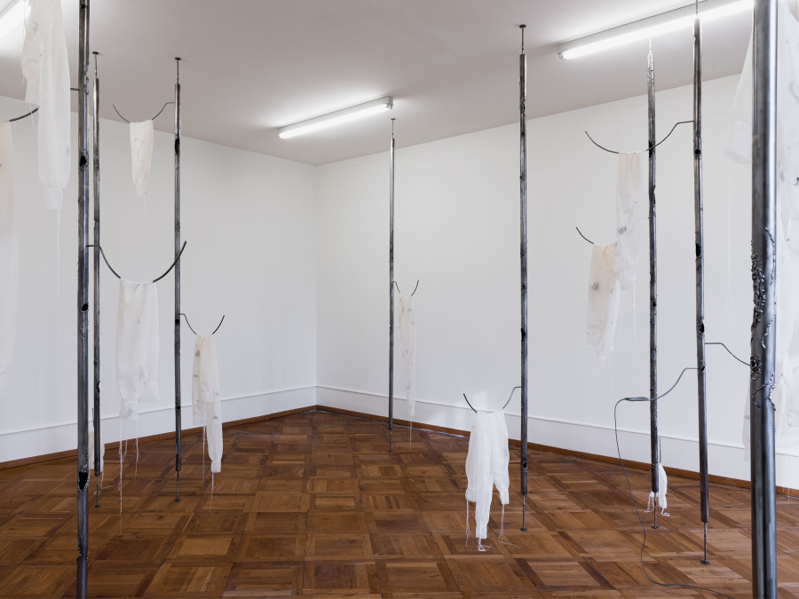 Exhibition view, Cantonale Berne Jura 2021, Kunsthaus Pasquart. Fotos : Thalles Piaget