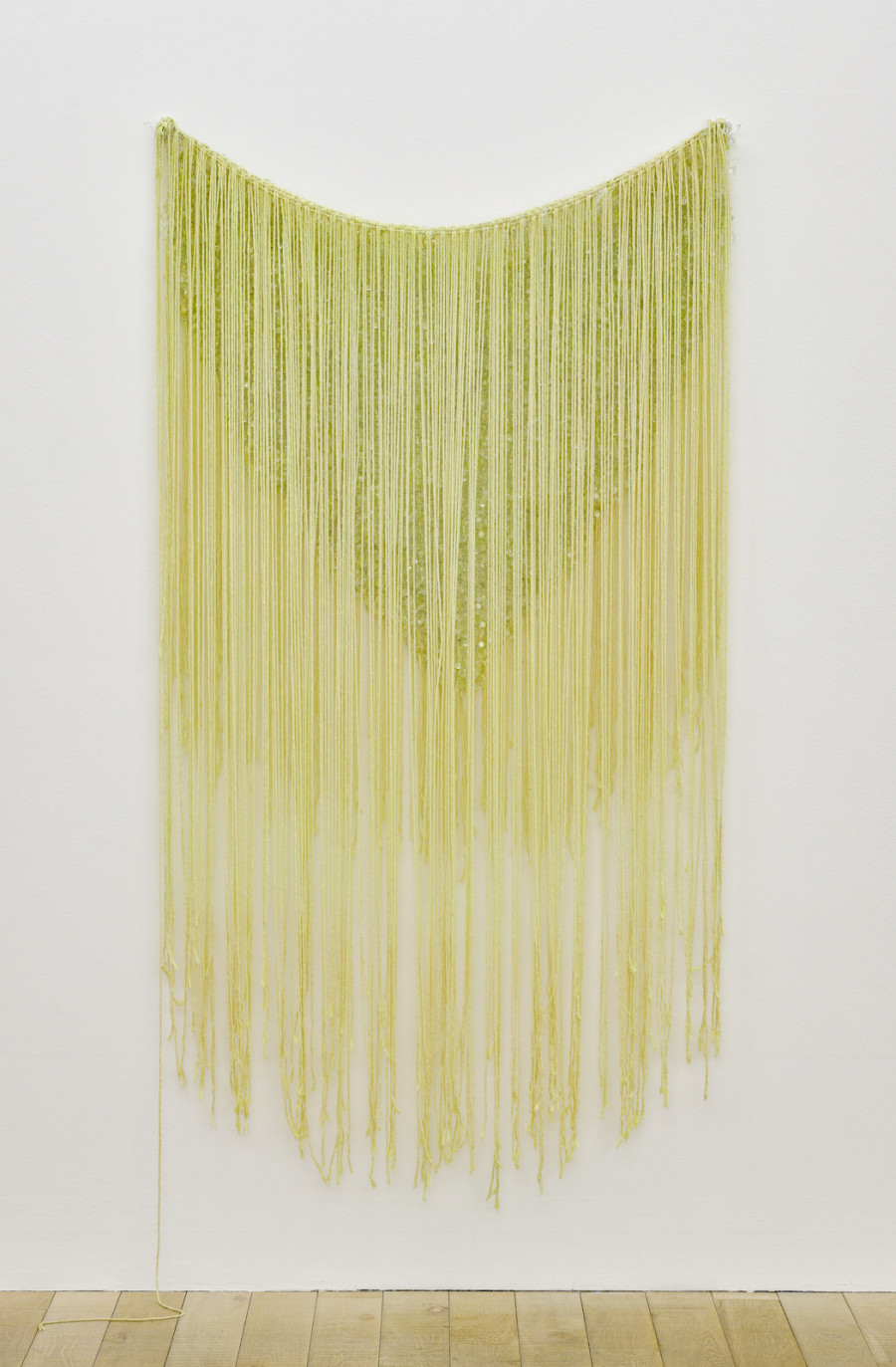 Igshaan Adams, Latifah, 2017. Courtesy the Artist, Galerie Peter Kilchmann, Zurich and blank projects, Capetown. Foto: Sebastian Schaub