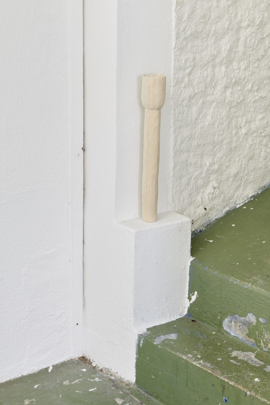 Andrea Cindy Raemy, Maglite Unlocked!, 2022/ Photo: Guillaume Python / Courtesy: the artist and WallStreet