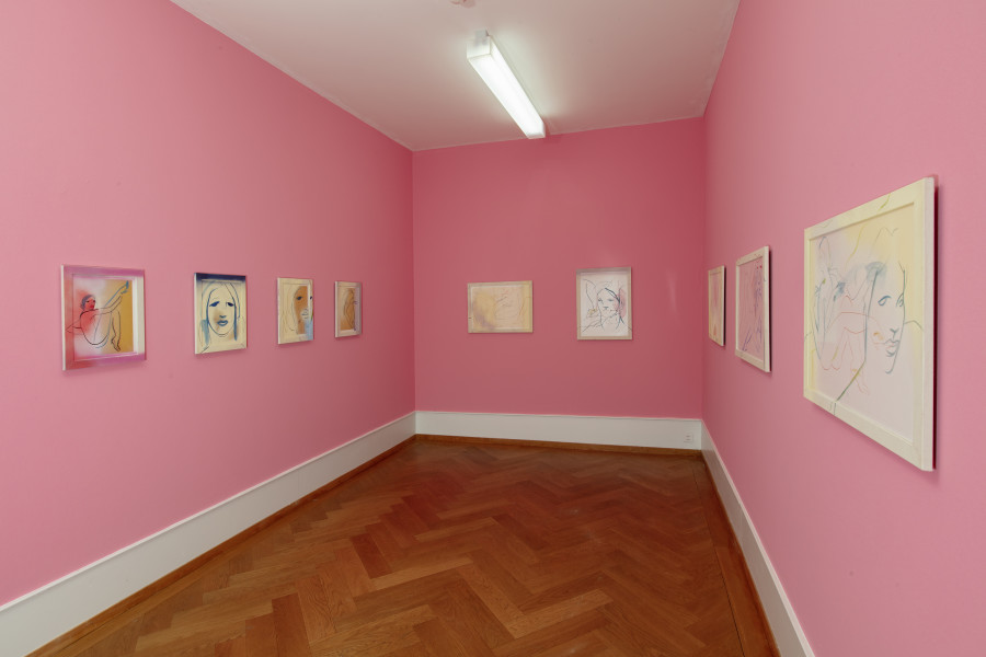 France-Lise McGurn, Bodytronic, 2020, Ausstellungsansichten / vues d’expositon / exhibition views Kunsthaus Centre d’art Pasquart, Biel/Bienne; Courtesy the artist and Simon Lee Gallery, London. Photos: Stefan Rohner.