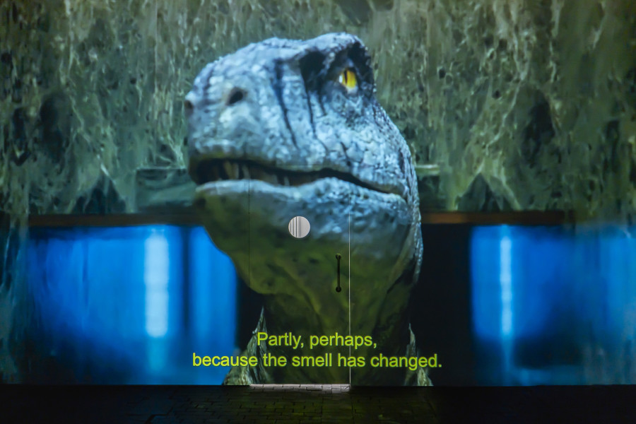 Vue d’exposition de Dialogue of the Dogs de Will Benedict au Centre d’Art Contemporain Genève (15.10.2022‒18.12.2022). © Centre d’Art Contemporain Genève. Photo : Julien Girard