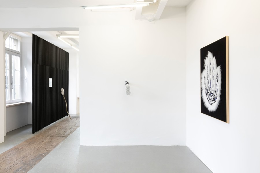 My Hand IV. Spray Paint, Fabric, Plush, Woodframe 116 x 85 x 4 cm, Markéta Jachimova, MY HANDS, KALI Gallery, Installation view, 2022