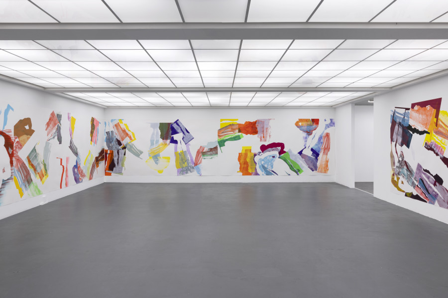 Pia Fries, durch sieben siebe, 2022. Acryl auf Papier, ortsspezifische Installation. Courtesy: Pia Fries, Mai 36 Galerie, Zürich, Miles McEnery Gallery New York. Ausstellungsansicht / Installation view Kunsthaus Baselland 2023. Foto / Photo: Gina Folly. © Pia Fries / 2023 ProLitteris, Zürich