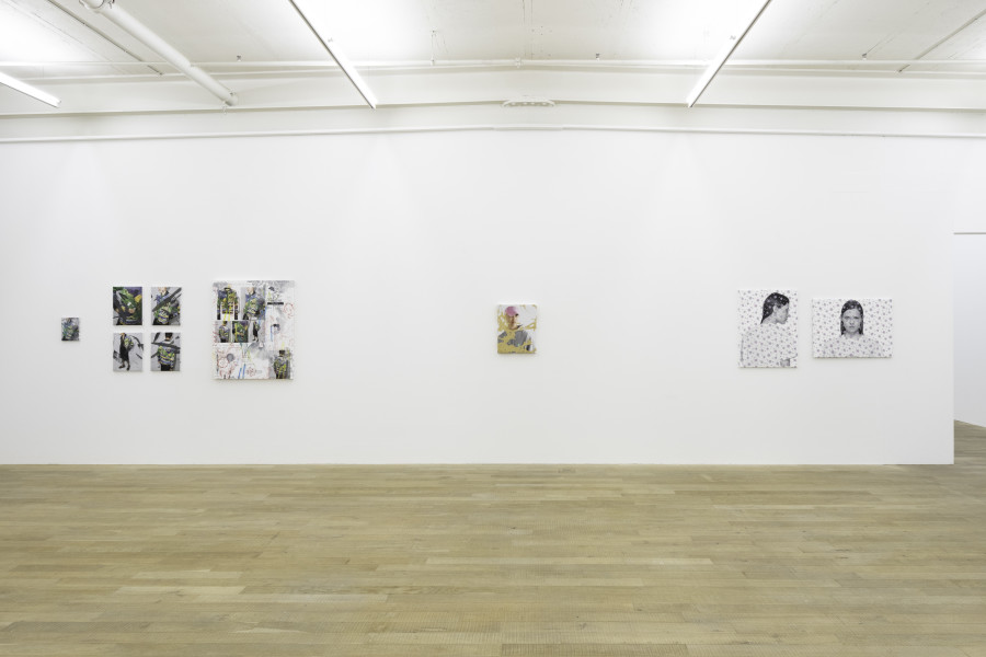 Exhibition view, Tobias Kaspar, Personal Shopper, Galerie Peter Kilchmann, 2022.