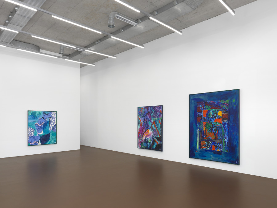 Ida Ekblad, FLYABLE, RIDEABLE. Installation view, Karma International, Zurich 2022. Courtesy of the artist and Karma International Zurich. Photo credit: Annik Wetter